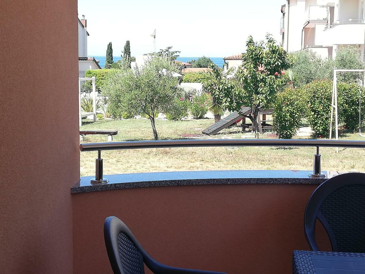 Oleander Lovrecica-residence With Pool Apartment